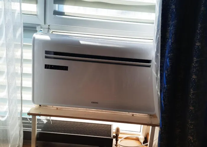 W Kolobrzegu Blisko Plazy, Parku I Promenady 아파트