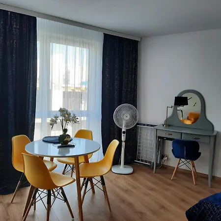 Apartment W Kolobrzegu Blisko Plazy, Parku I Promenady Kolobrzeg