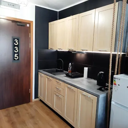 W Kolobrzegu Blisko Plazy, Parku I Promenady *