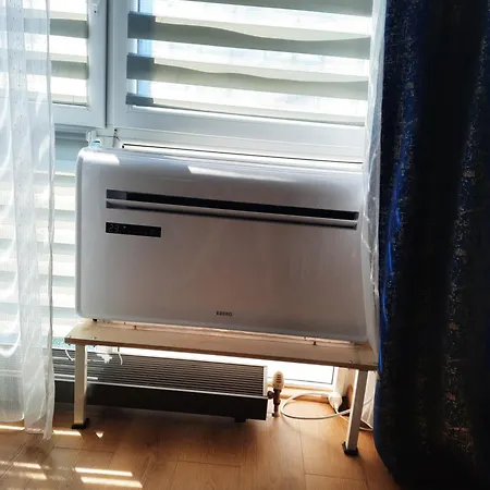 W Kolobrzegu Blisko Plazy, Parku I Promenady شقة