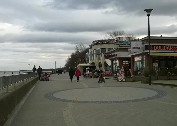 W Kolobrzegu Blisko Plazy, Parku I Promenady * 코워브제크